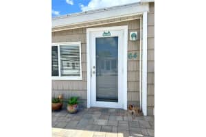 10315 CORTEZ RD W STREET, BRADENTON, FL 34210 - MLS#MFRA4679763