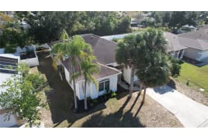 4307 MANFIELD DRIVE, VENICE, FL 34293 - MLS#MFRA4679764
