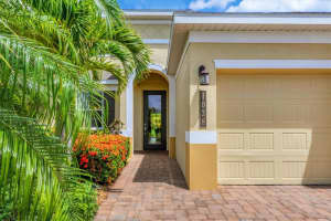 1038 BUTTERCUP GLEN, BRADENTON, FL 34212 - MLS#MFRA4679767