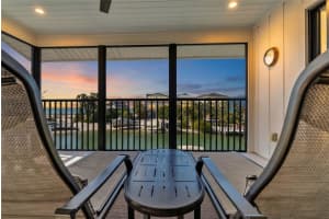 9226 MIDNIGHT PASS ROAD, SARASOTA, FL 34242 - MLS#MFRA4679789