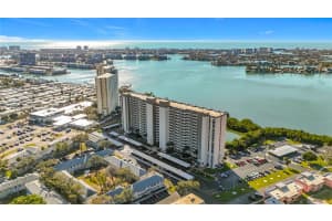 7050 SUNSET DRIVE, SOUTH PASADENA, FL 33707 - MLS#MFRA4679807