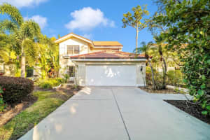 7669 FAIRWAY WOODS DRIVE, SARASOTA, FL 34238 Sold 02/26/26