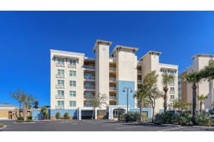 10530 BOARDWALK LOOP, LAKEWOOD RANCH, FL 34202 - MLS#MFRA4679861