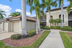 6819 Grand Estuary Trl #203, BRADENTON