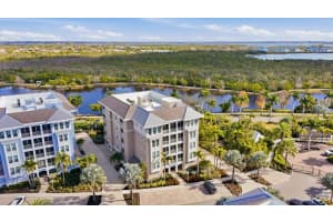 395 Aruba Cir #303, BRADENTON