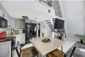 900 RIVERSIDE DRIVE, TARPON SPRINGS, FL 34689 - MLS#MFRA4679911