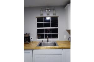 2573 CR 426A, LAKE PANASOFFKEE, FL 33538 - MLS#MFRA4679915