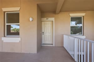 803 FAIRWAYCOVE LANE, BRADENTON, FL 34212 - MLS#MFRA4679927