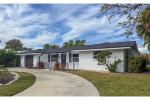 510 69TH STREET, HOLMES BEACH, FL 34217 - MLS#MFRA4679951