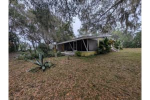 2304 VINE STREET, LEESBURG, FL 34748 - MLS#MFRA4679955