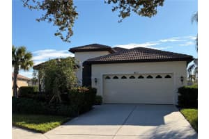 8025 Stirling Falls Cir, SARASOTA