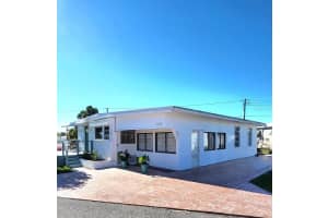 6522 MASSACHUSETTS STREET, BRADENTON, FL 34207 - MLS#MFRA4679982