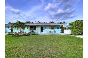 304 29TH STREET, HOLMES BEACH, FL 34217 - MLS#MFRA4679989