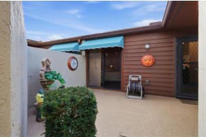 2906 OAK LANE, BRADENTON, FL 34209 - MLS#MFRA4680040