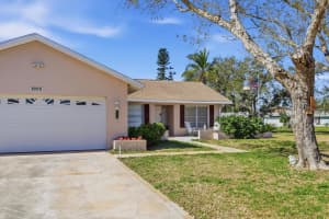 1802 69TH STREET, BRADENTON, FL 34209 - MLS#MFRA4680053