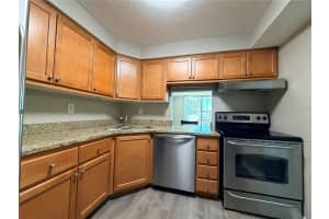 2630 COCONUT BAY LANE, SARASOTA, FL 34237 - MLS#MFRA4680062