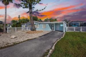 442 62nd St Holmes Beach, FL 34217 - Off Market