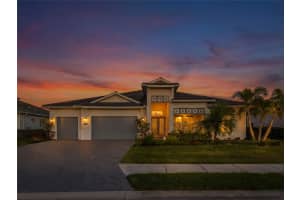 8252 REDONDA LOOP, BRADENTON, FL 34202 - MLS#MFRA4680090