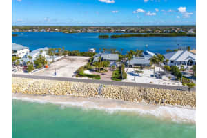 3240 CASEY KEY ROAD, NOKOMIS, FL 34275 - MLS#MFRA4680110