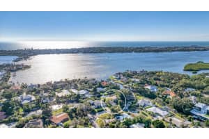 7300 COVE TERRACE, SARASOTA, FL 34231 - MLS#MFRA4680113