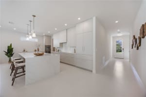 2596 FLOYD STREET, SARASOTA, FL 34239 - MLS#MFRA4680149