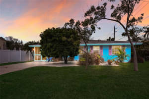 120 MAPLE AVENUE, ANNA MARIA, FL 34216 - MLS#MFRA4680151