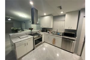 5242 IMMO COURT, SARASOTA, FL 34233 - MLS#MFRA4680193