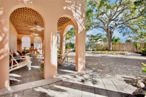 1516 OAK STREET, SARASOTA, FL 34236 - MLS#MFRA4680208