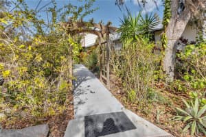 1035 SIRUS TRAIL, SARASOTA, FL 34232 - MLS#MFRA4680284