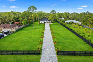 1687 19TH STREET, NAPLES, FL 34117 - MLS#MFRA4680286