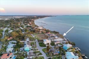 7318 WESTMORELAND DRIVE, SARASOTA, FL 34243 - MLS#MFRA4680287