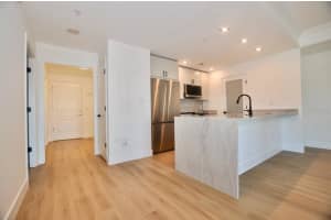 750 TAMIAMI TRAIL, SARASOTA, FL 34236 - MLS#MFRA4680305