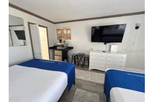 7150 TAMIAMI TRAIL, SARASOTA, FL 34243 - MLS#MFRA4680335