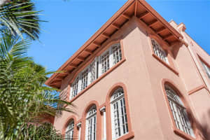 1221 PALM AVENUE, SARASOTA, FL 34236 - MLS#MFRA4680336