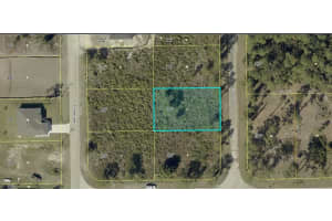 820 BAJO AVENUE, LEHIGH ACRES, FL 33974 - MLS#MFRA4680345