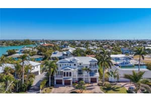 529 77TH STREET, HOLMES BEACH, FL 34217 - MLS#MFRA4680377