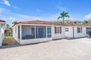 6154 MIDNIGHT PASS ROAD, SARASOTA, FL 34242 Sold 03/31/26