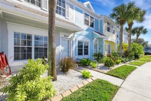 5015 Misty Canal Pl, BRADENTON