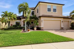 707 DOGWOOD RUN, BRADENTON, FL 34212 - MLS#MFRA4680462