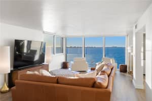 101 SUNSET DRIVE, SARASOTA, FL 34236 - MLS#MFRA4680474