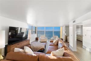 101 SUNSET DRIVE, SARASOTA, FL 34236 - MLS#MFRA4680474