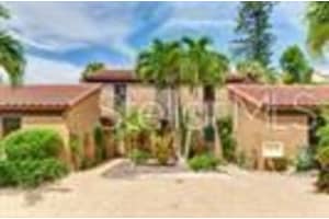 11 Sandy Cove Rd #8f, SARASOTA