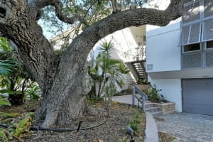 6047 PEPPERTREE WAY, SARASOTA, FL 34242 - MLS#MFRA4680503