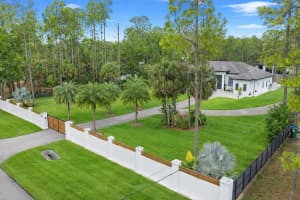 1161 22nd Ave Ne Naples, FL 34120 - Off Market