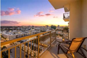 800 N Tamiami Trl #1512, SARASOTA