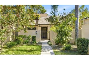 5207 MYRTLE #4, SARASOTA, FL 34235 - MLS#MFRA4680530