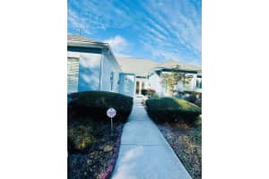 539 DOWLING CIRCLE, LADY LAKE, FL 32159 - MLS#MFRA4680548