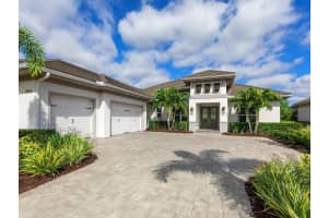 8556 Pavia Way, LAKEWOOD RANCH