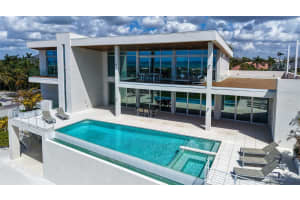 160 WHITTIER DRIVE, SARASOTA, FL 34236 - MLS#MFRA4680584