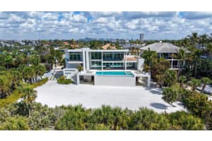 160 WHITTIER DRIVE, SARASOTA, FL 34236 - MLS#MFRA4680584